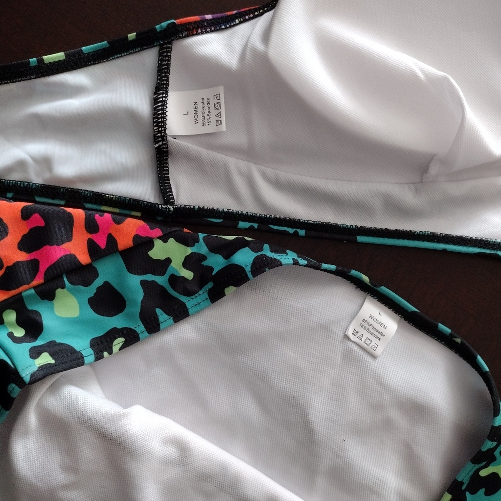 Swimming suit bundle of two (2 piece) Tropical And Black Size Large - Picture 12 of 15